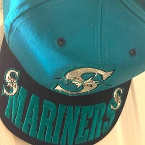 Seattle Mariners Vintage Snap Back